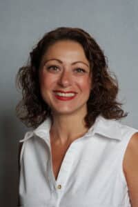 Alice Young headshot